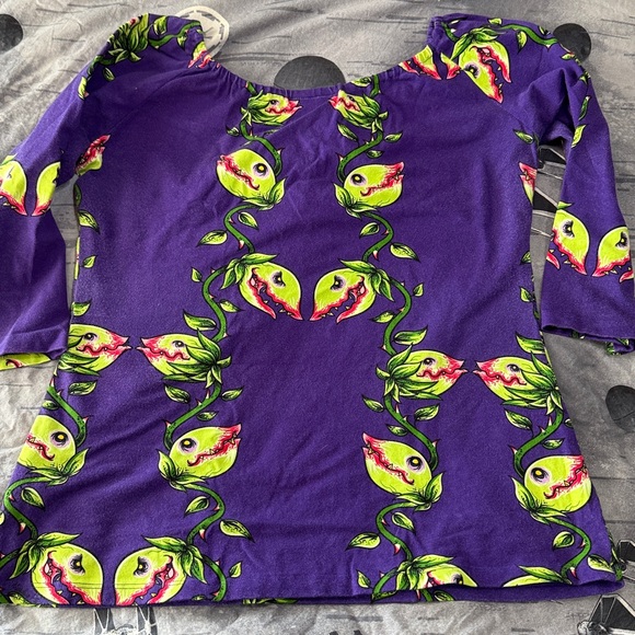 PINUP GIRL CLOTHING PUG KAYLA 3/4 SLEEVE VENUS FLYTRAP TOP SZ XL - Picture 3 of 9